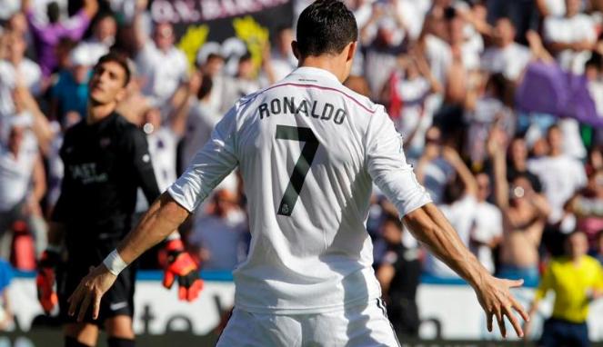 Sombong, Ronaldo Akui Dirinya Terbaik di Dunia